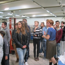 Visit of the Ménfőcsanak School to our Plant